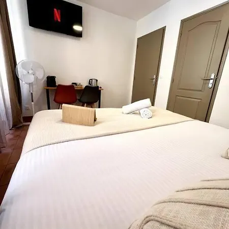 Les De La Bastide - 105 Lejlighed